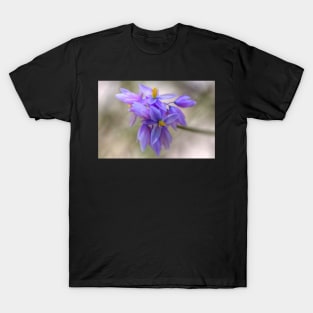 Vanilla lily T-Shirt